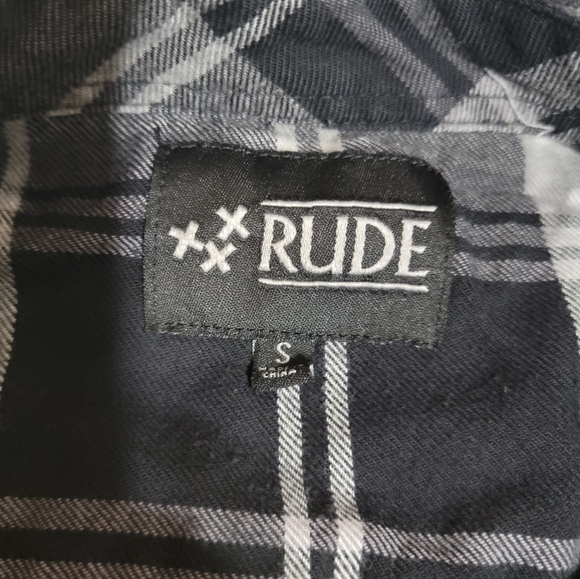 Flannel - Picture 3 of 4